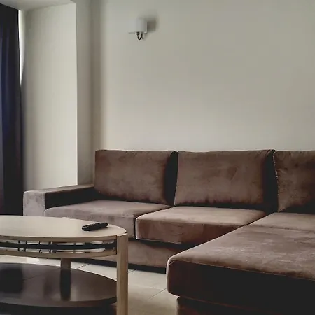 Cronwell منتجع بلاتامونيس