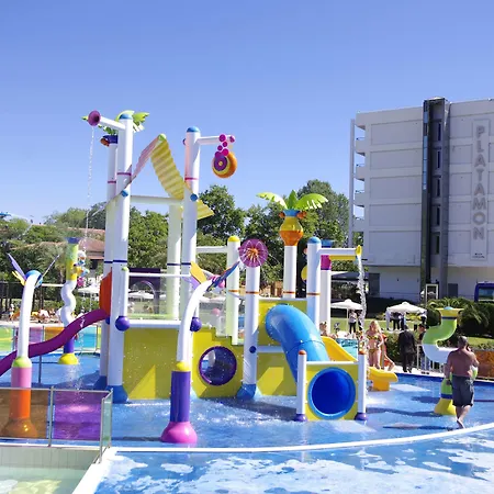Cronwell Semesteranläggning (resort) 5*