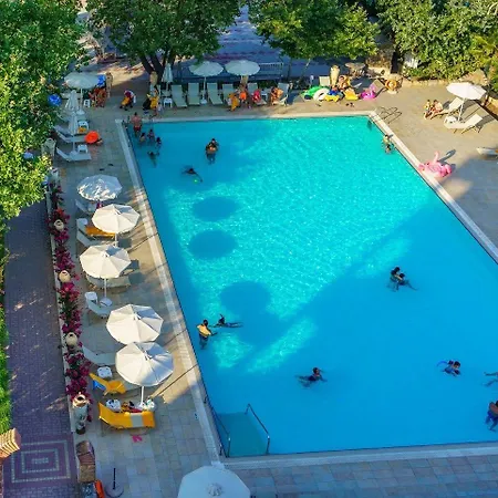 리조트 Cronwell 플라타모나스