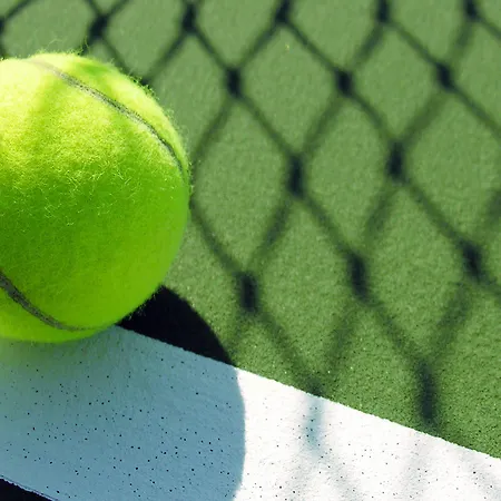 Cronwell منتجع بلاتامونيس