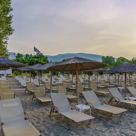 منتجع Cronwell بلاتامونيس