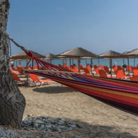 Cronwell منتجع بلاتامونيس