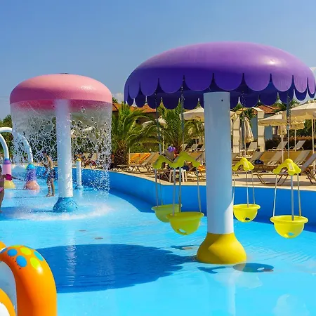 Cronwell منتجع 5*