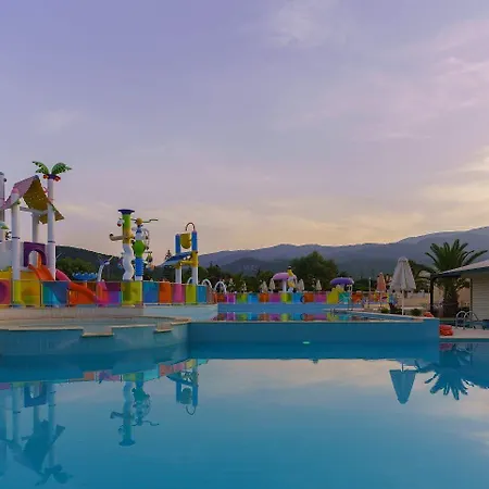 Cronwell 5* Platamonas