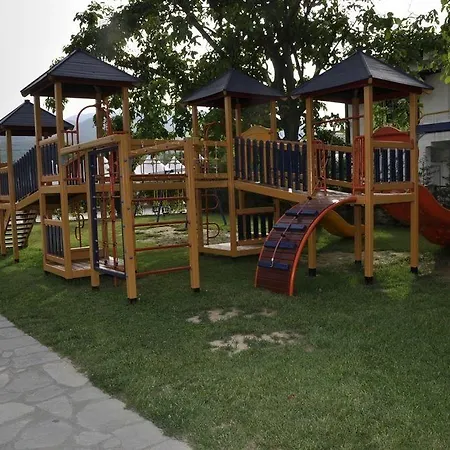 Cronwell אתר נופש 5*