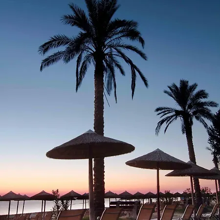 Cronwell אתר נופש פלטמונס