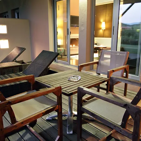 Cronwell אתר נופש 5*