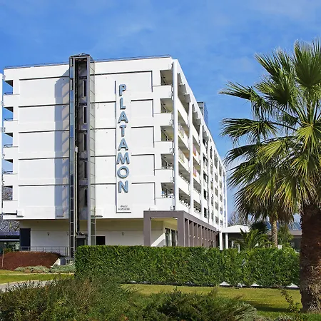 Cronwell Semesteranläggning (resort) 5*