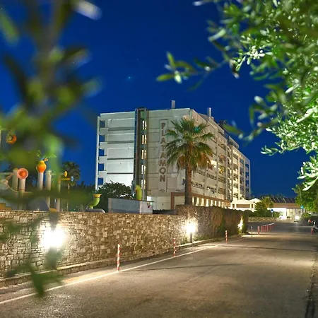 Cronwell منتجع 5*