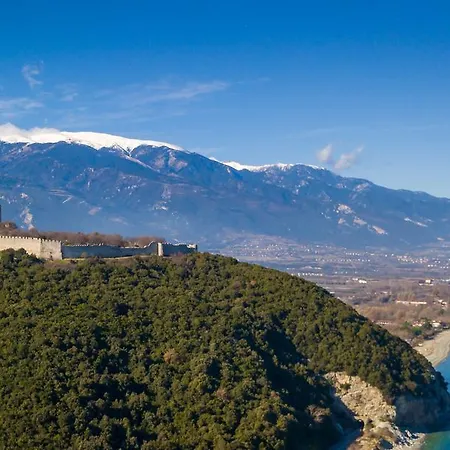 אתר נופש Cronwell 5*