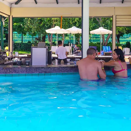 Resort Cronwell 5*