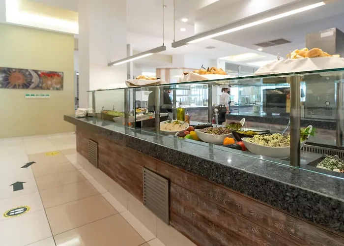 Cronwell Üdülőközpont 5*