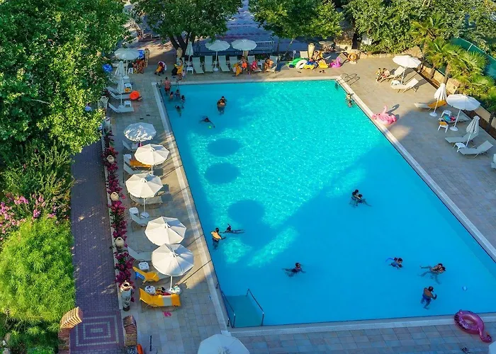 Üdülőközpont Cronwell Platamónasz