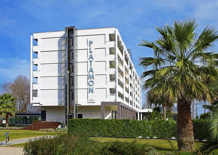 Cronwell Semesteranläggning (resort) 5*