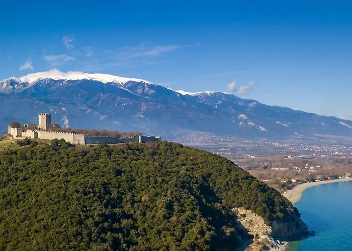 Üdülőközpont Cronwell 5*